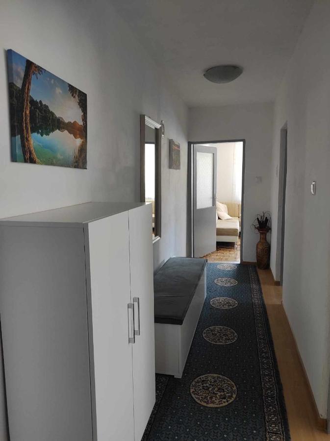 Ajsha Guesthouse Jajce Exteriör bild
